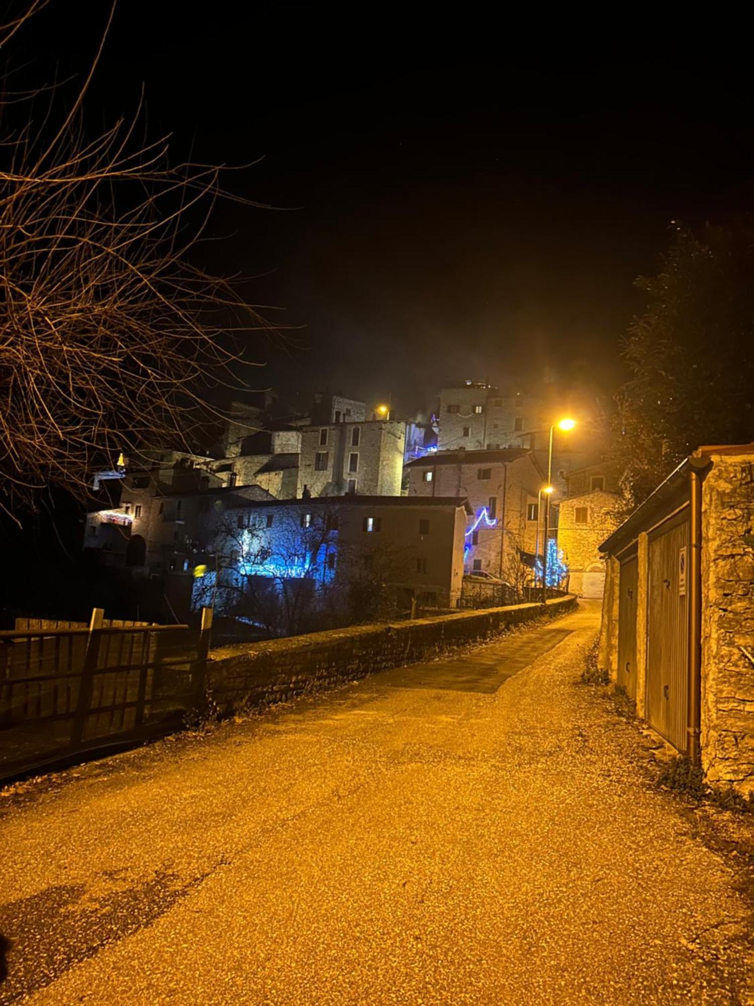 Casa Belvedere A Valle San Martino Di ספולטו מראה חיצוני תמונה
