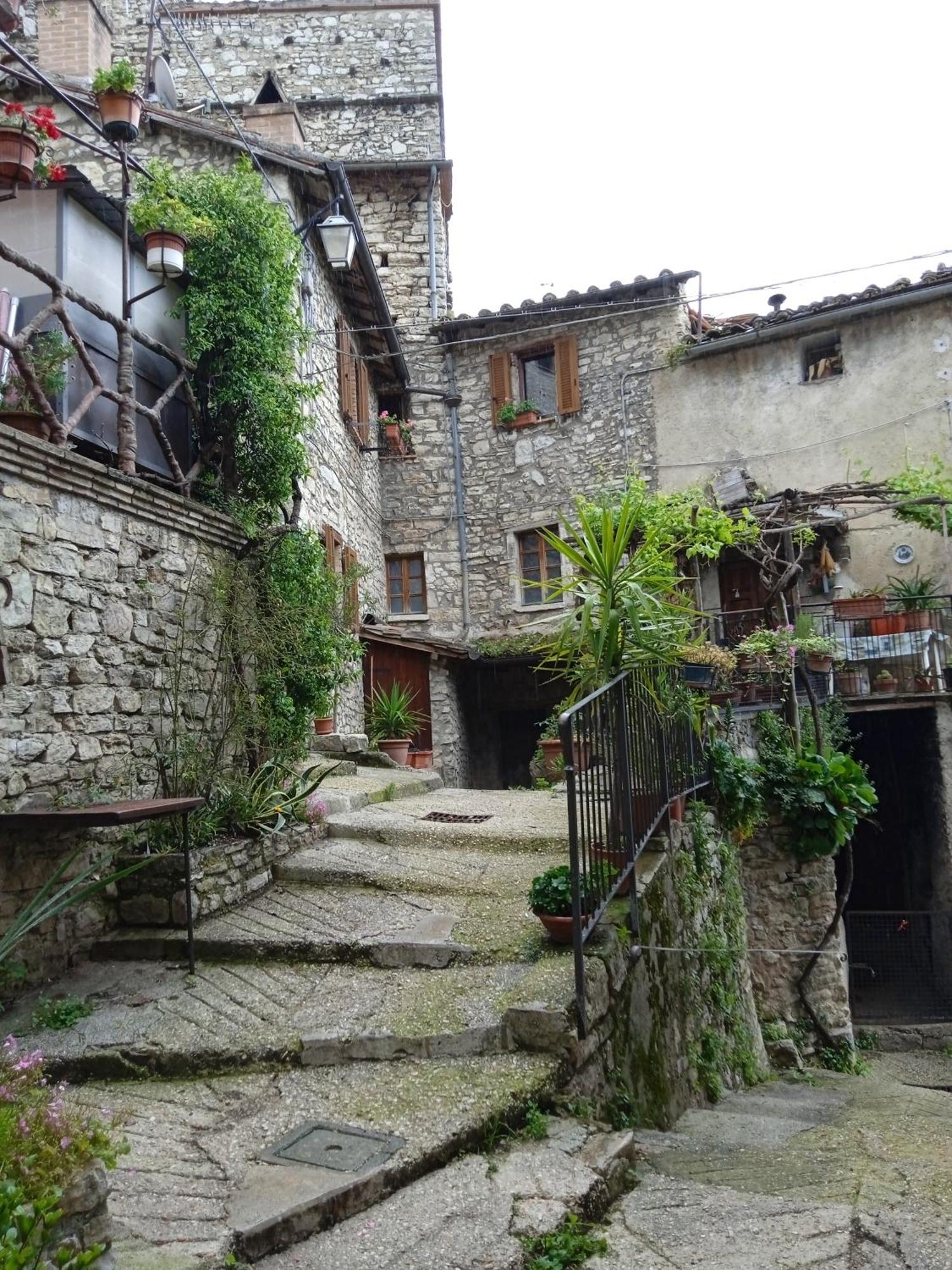Casa Belvedere A Valle San Martino Di ספולטו מראה חיצוני תמונה