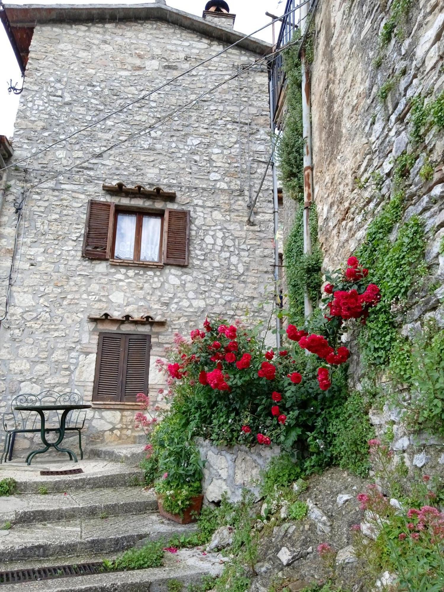 Casa Belvedere A Valle San Martino Di ספולטו מראה חיצוני תמונה